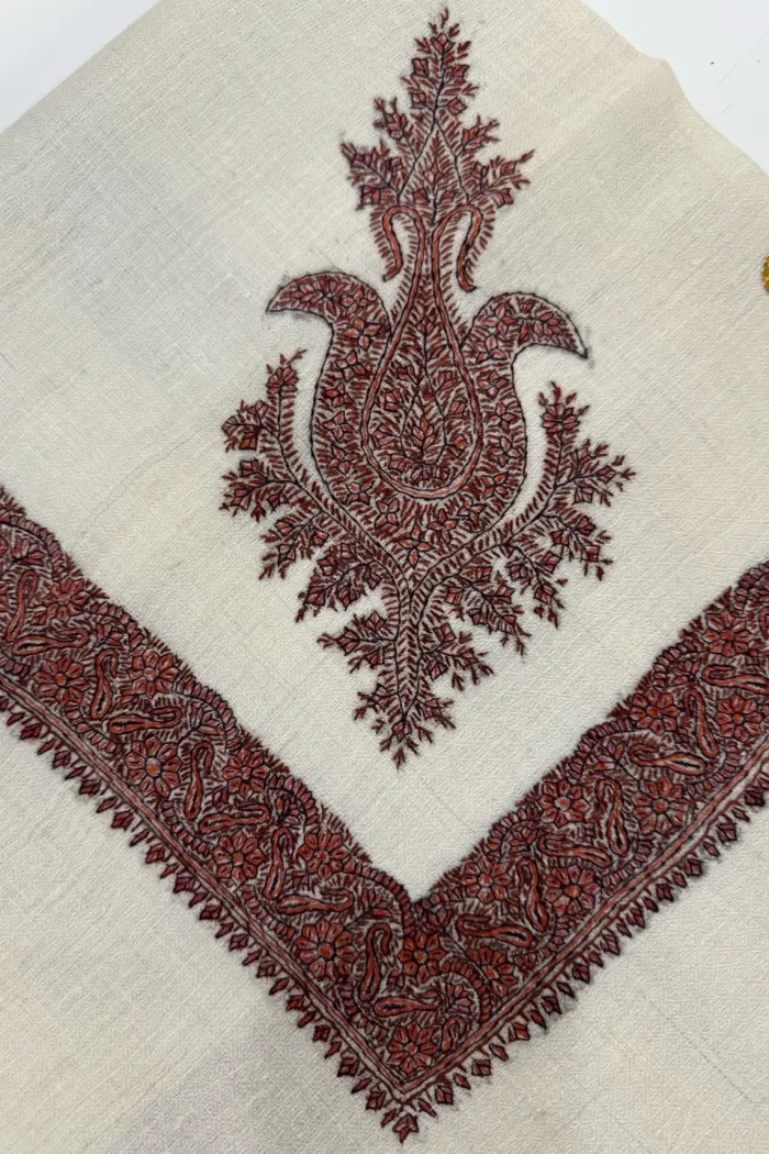 Sophisticated pashmina rumal inspired by the timeless Egyptian Keffiyeh (كوفية) design