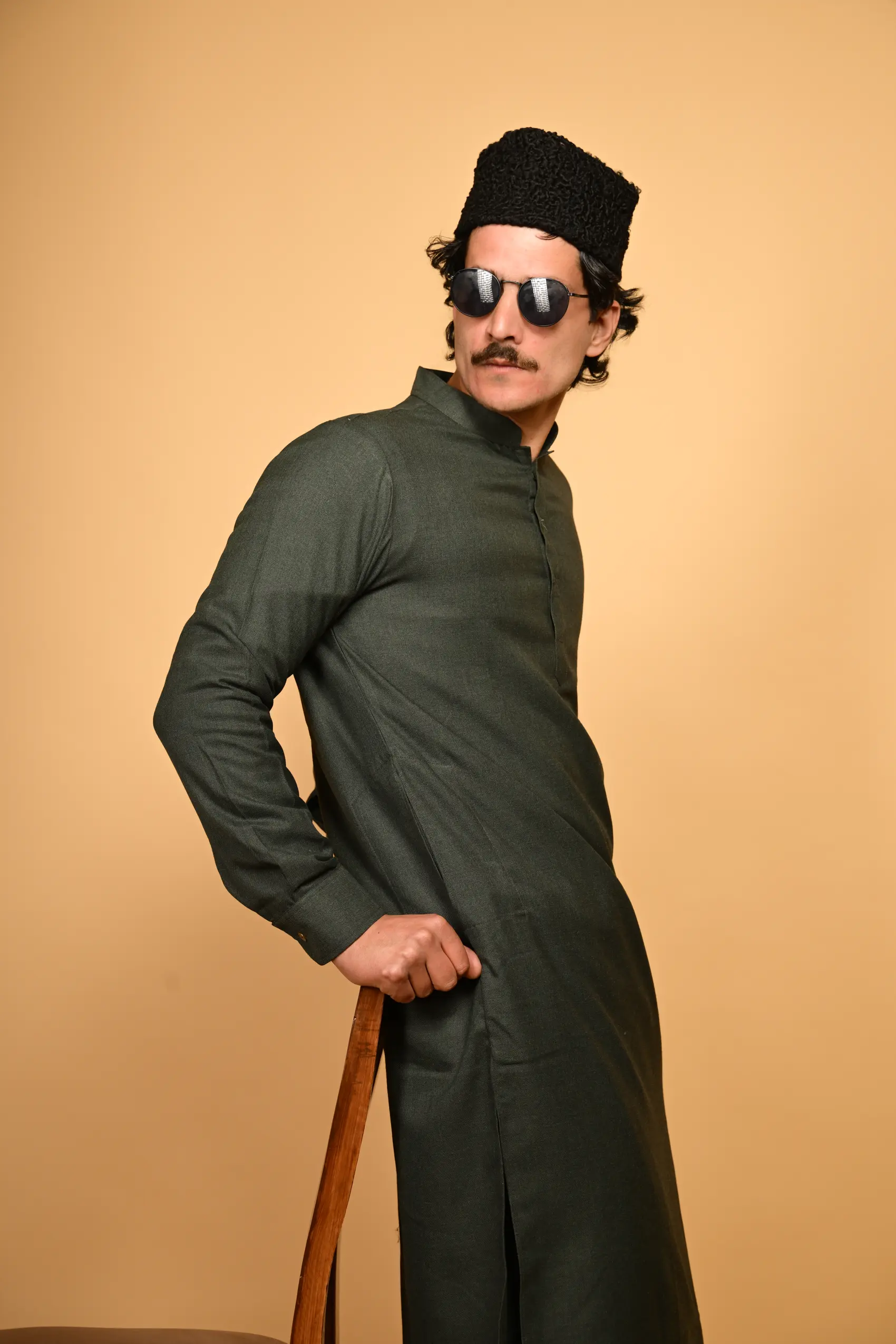 Suf Jakan Bottle Green Kameez Shalwar - Image 2