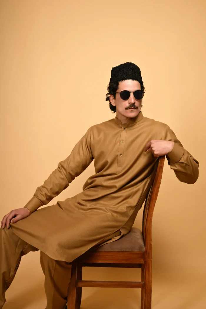 Pathan Bright Beige Kameez Shalwar