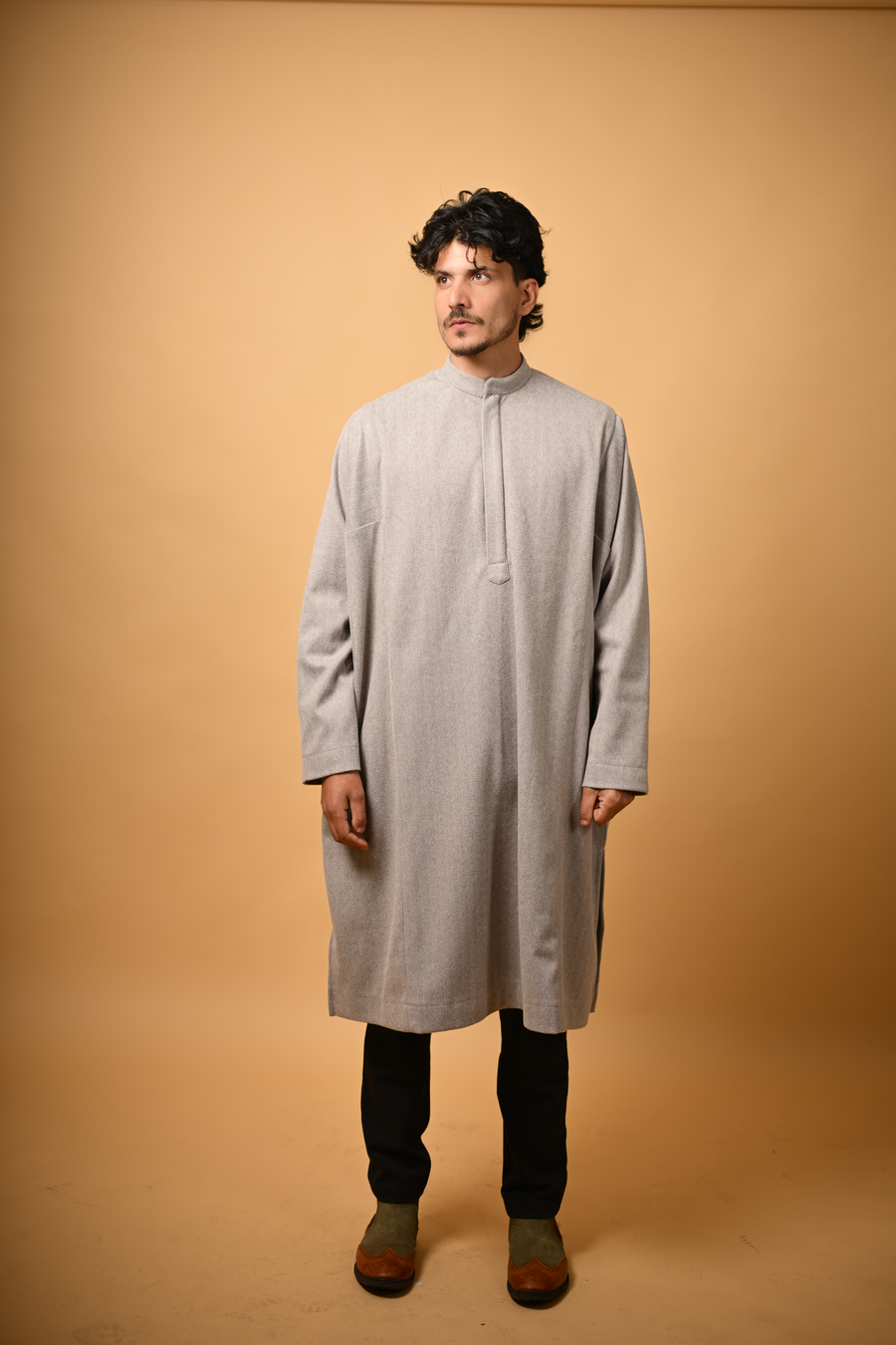 Cremish Grey Herringbone Pheran - Image 7