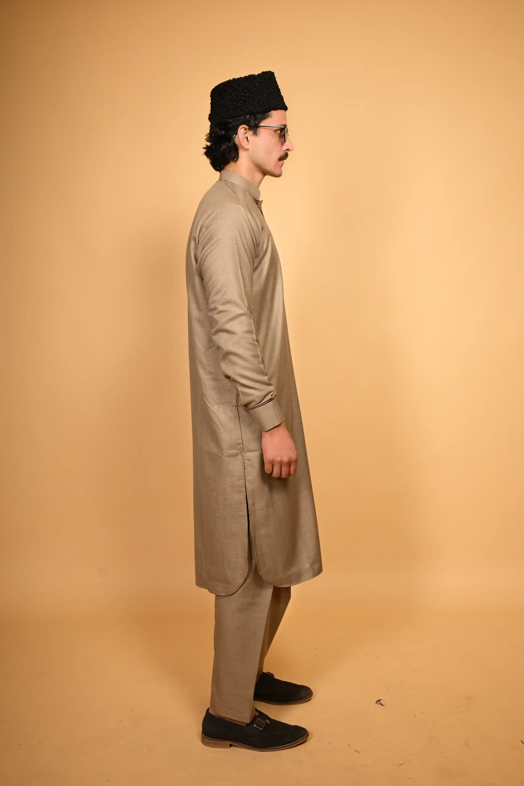 Suf Jakan Fawn Kameez Shalwar - Image 4