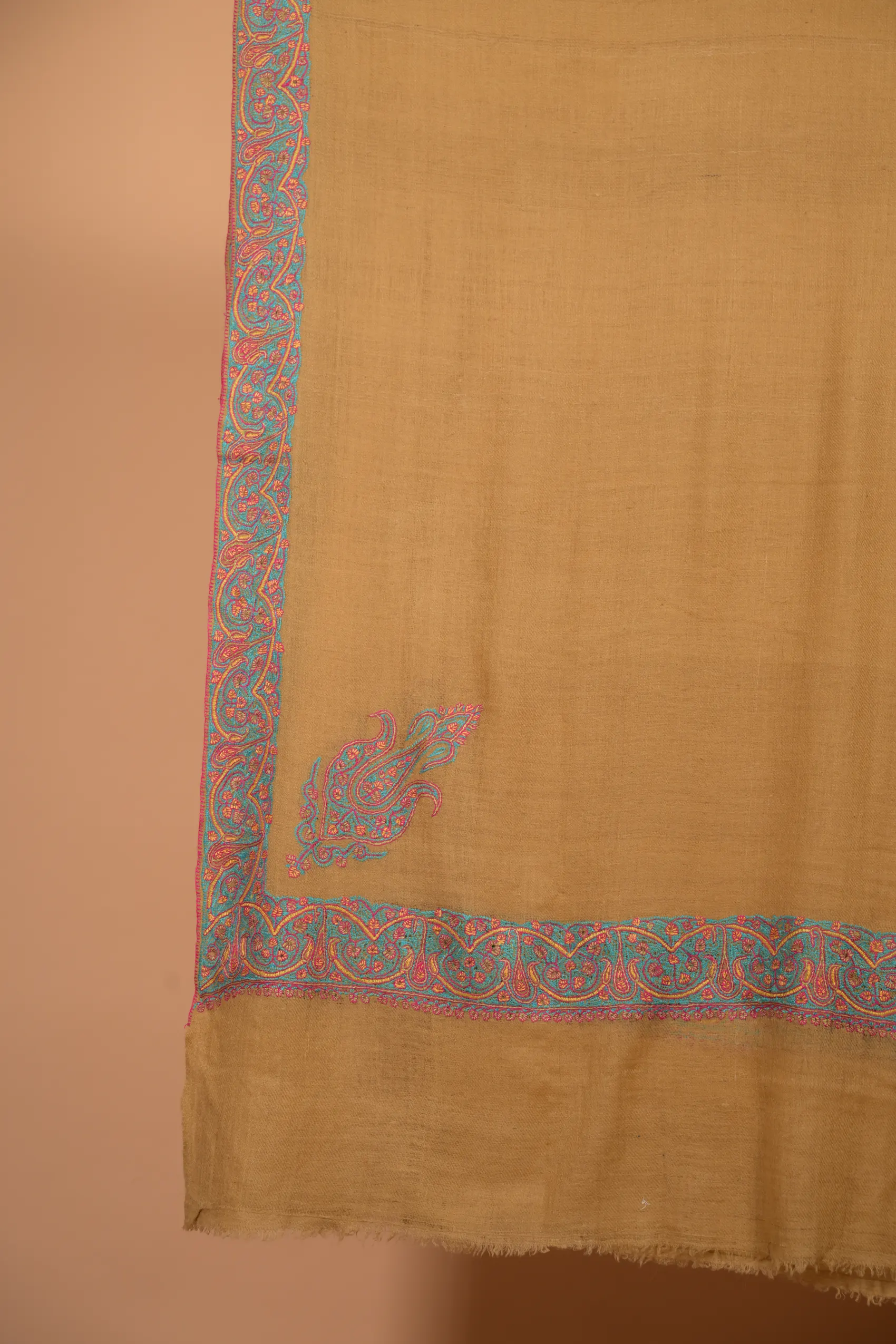 kashmiri pashmina shawl