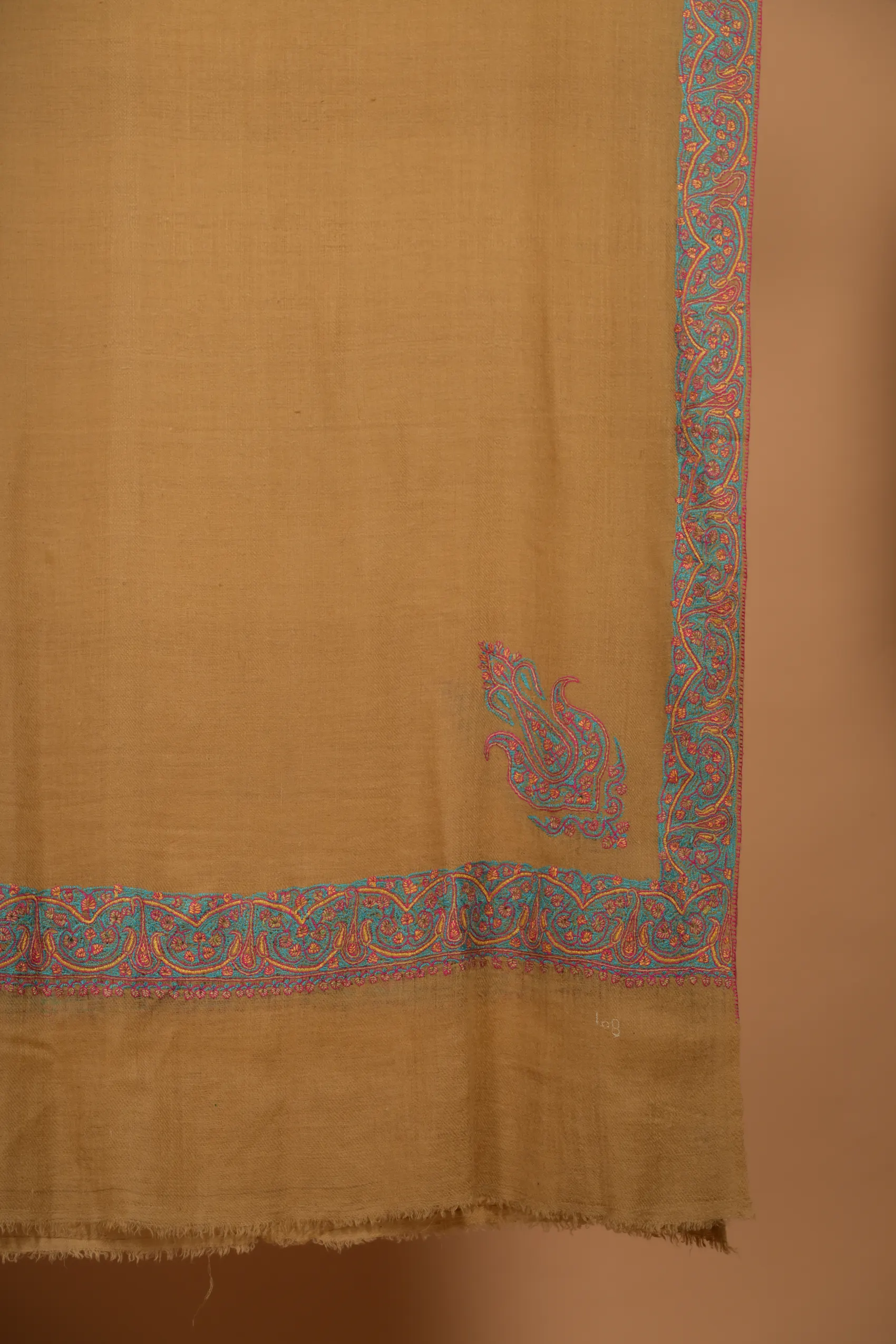 kashmiri pashmina shawl