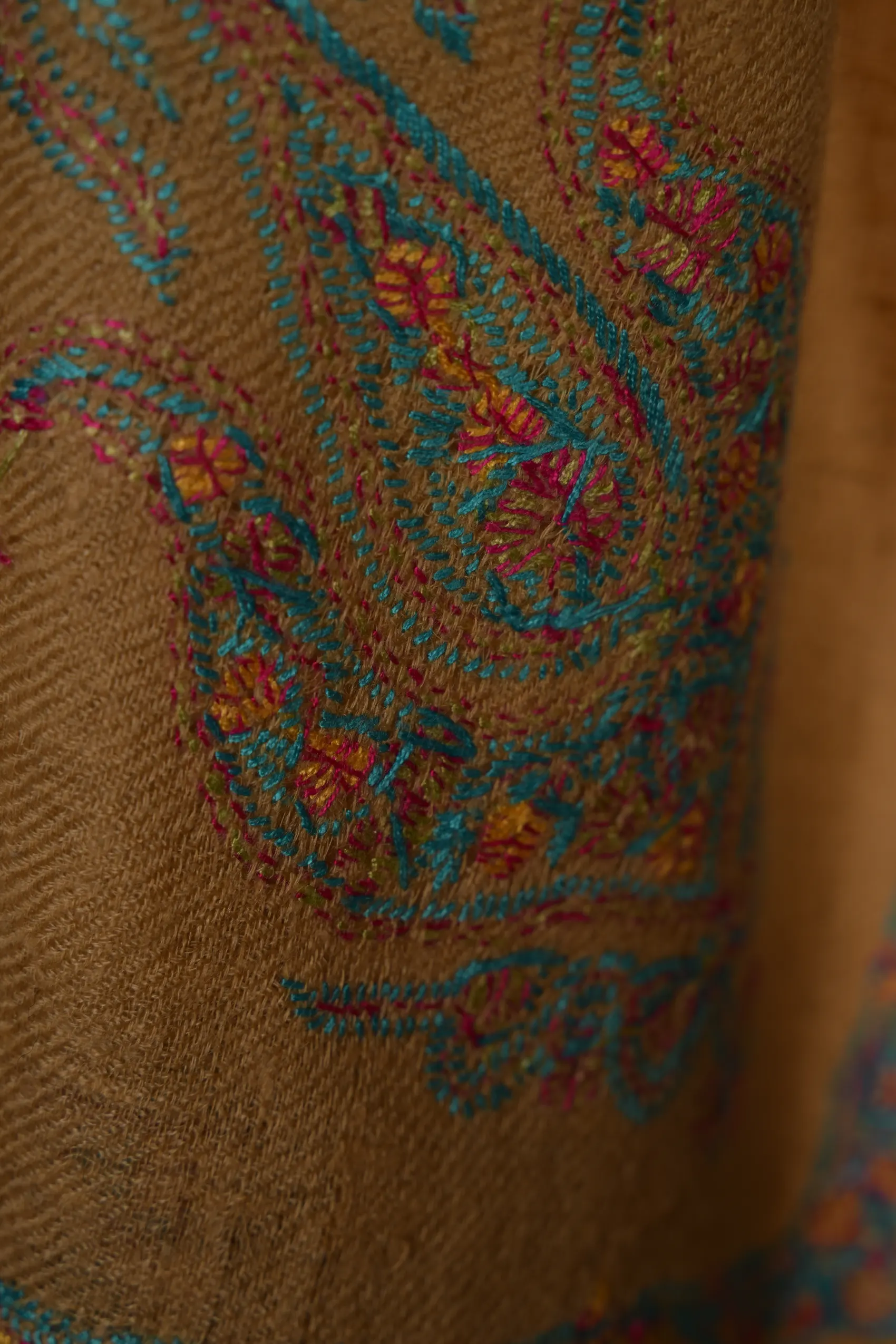 kashmiri pashmina shawl