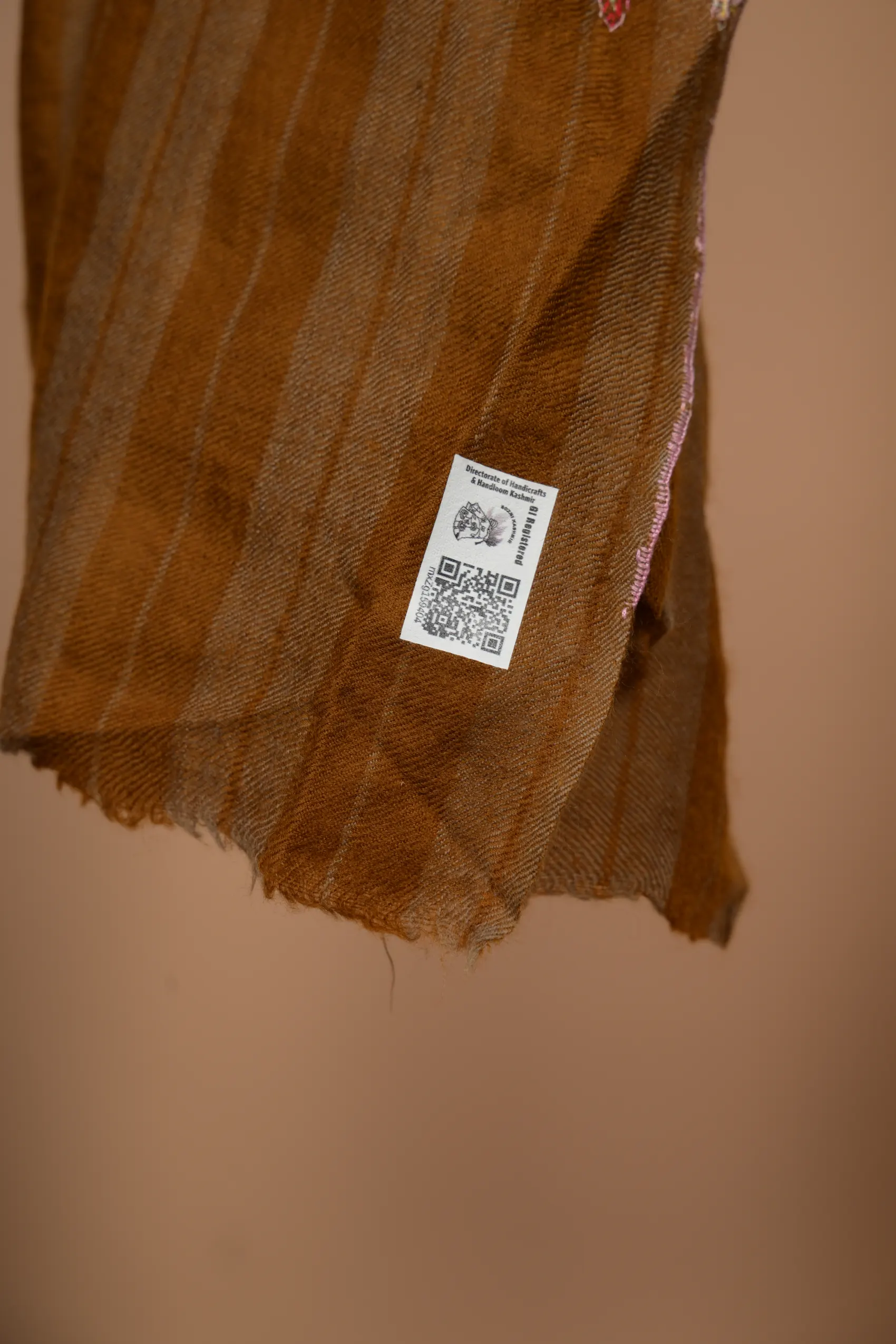 kashmiri pashmina shawl
