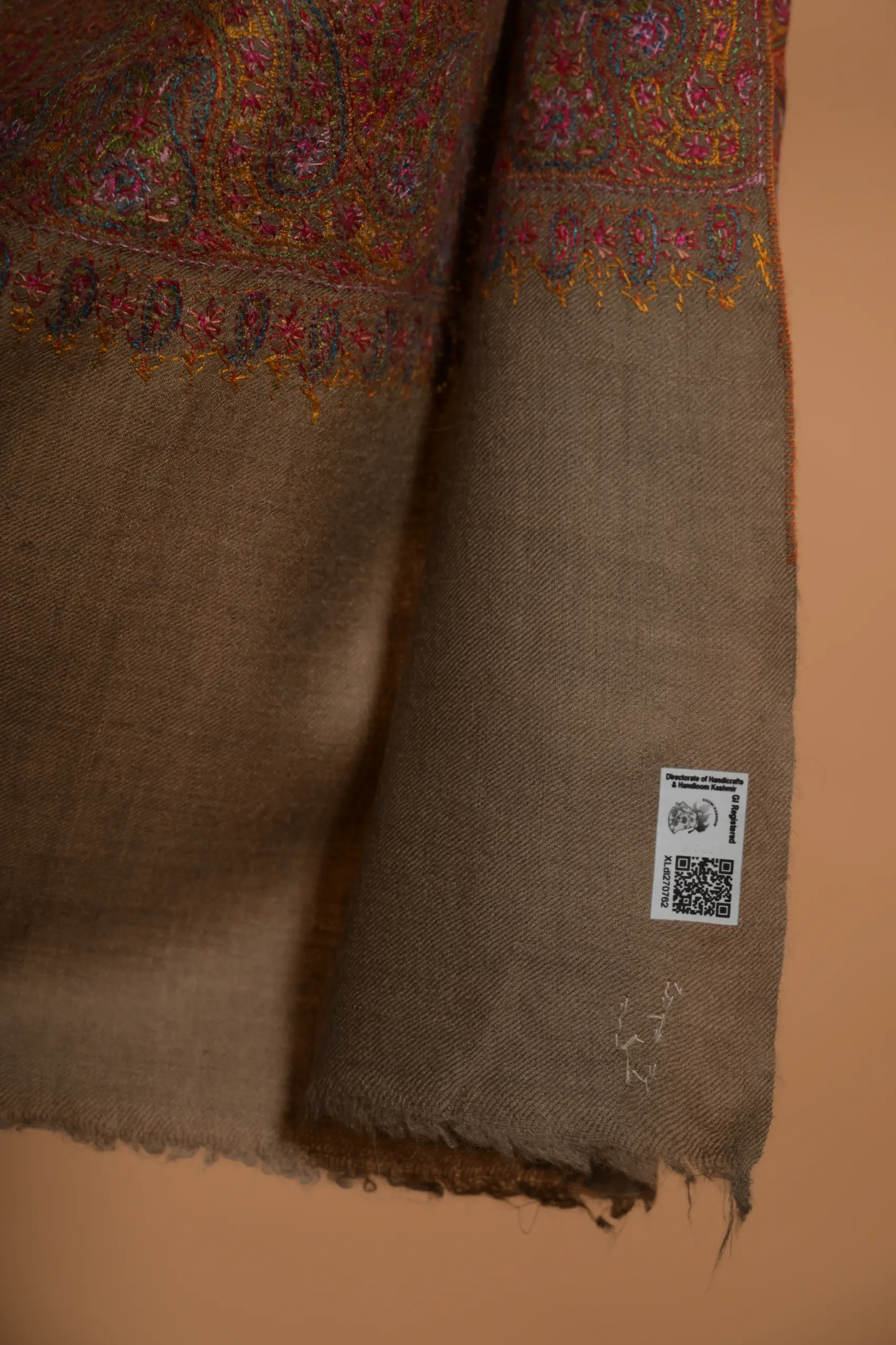 kashmiri pashmina shawl