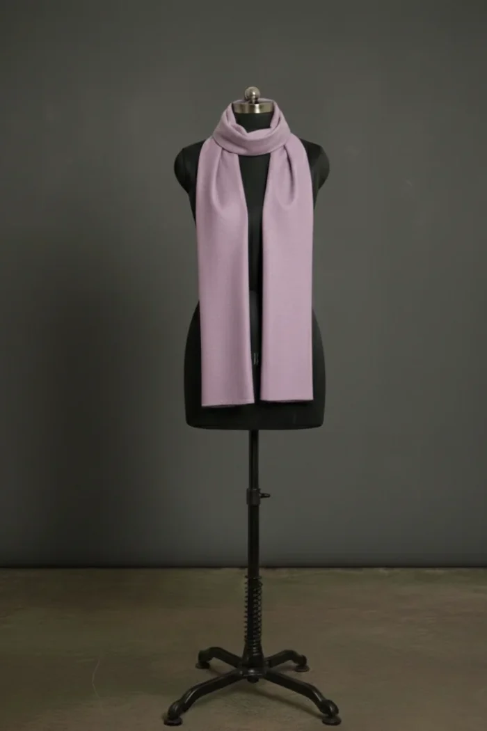 lavender-color-muffler