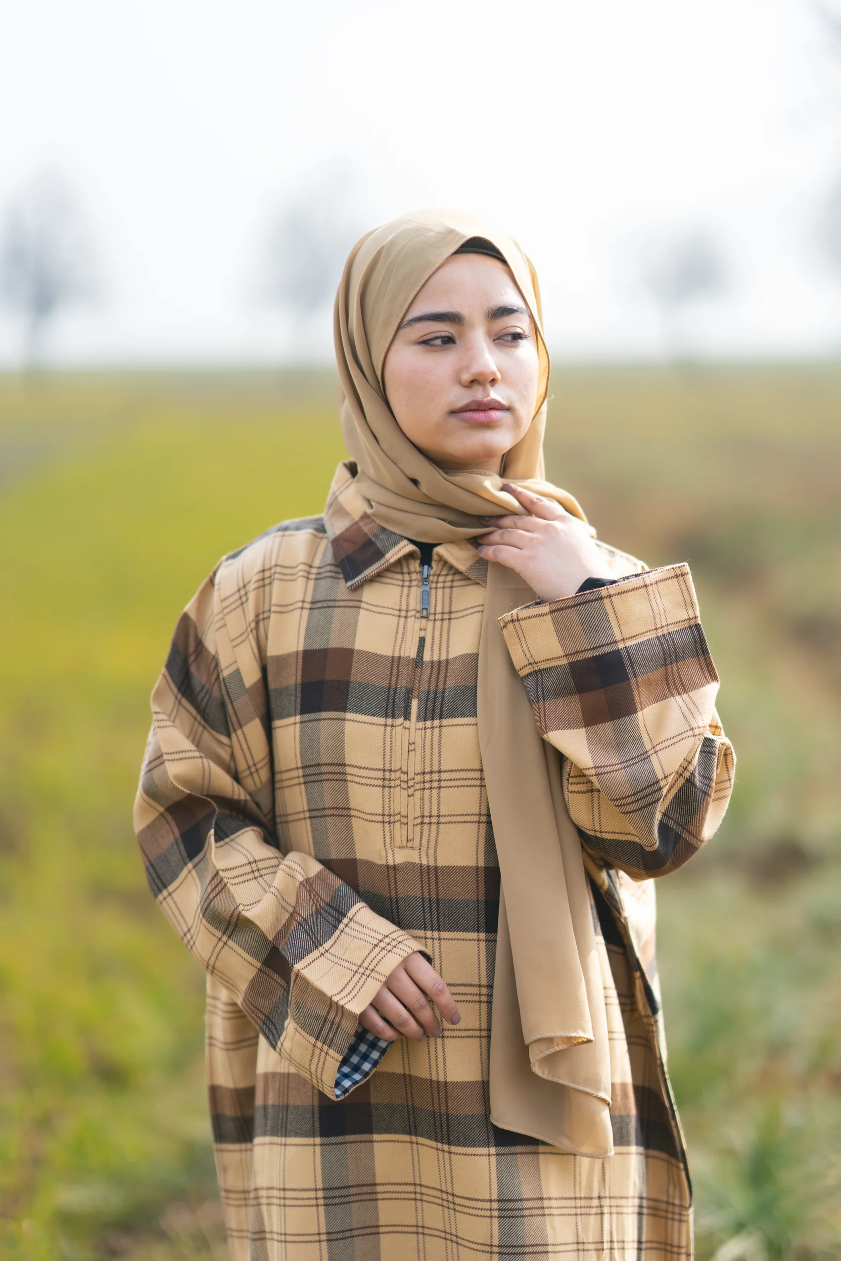 brown pheran for women